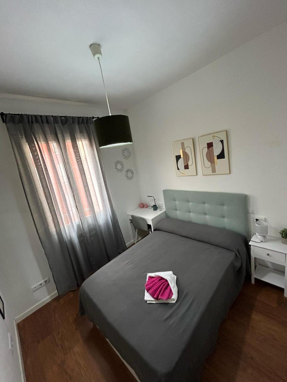 Habitaciones Magdalena Μαδρίτη Εξωτερικό φωτογραφία